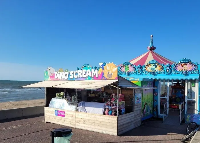 Lägenhet App F2 Proche Et Place De Parking Privative , Menage Inclus, Linge De Maison En Option