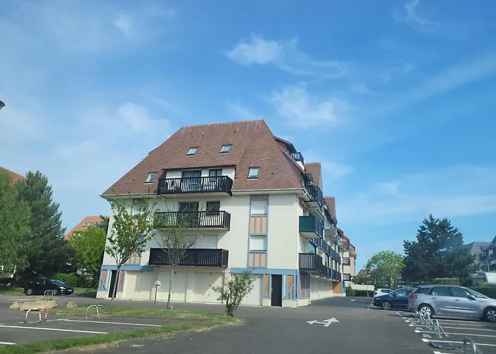 App F2 Proche Et Place De Parking Privative , Menage Inclus, Linge De Maison En Option Villers-sur-Mer